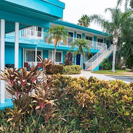 Bayside Inn And Marina Treasure Island Exteriör bild